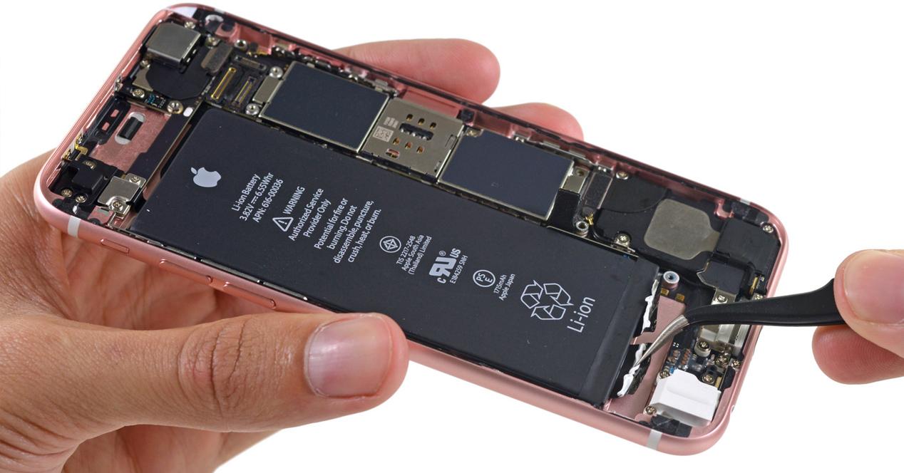 Sabéis por qué los iPhone 6s tienen baterías más pequeñas que los iPhone 6?