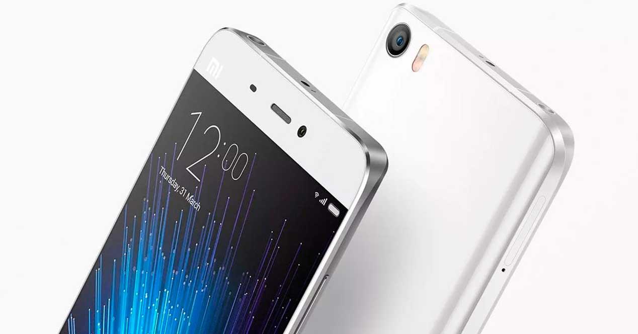 Así serán los Xiaomi 13 y 13 Pro: la marca china desvela el diseño de sus  nuevos buques insignia