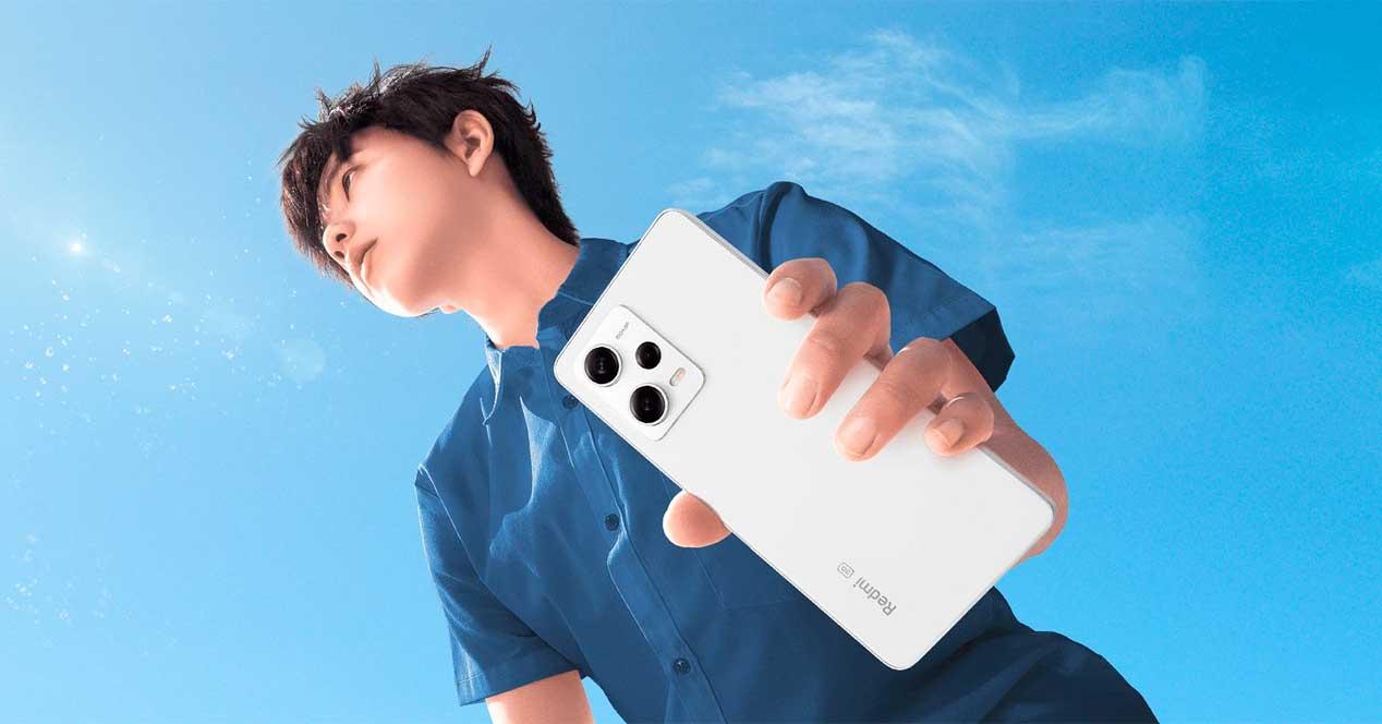 Xiaomi presenta el Redmi Note 12 Pro 4G, un viejo conocido con un nuevo  disfraz