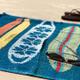toalla de playa gafas de sol